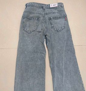 Grey Coloured Straight Pant