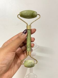 Facial Massager Jade Roller &amp; Gua Sha