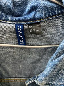 H&amp;amp;M Unisex Distressed Denim Jacket