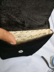 2 Mobile Pouches