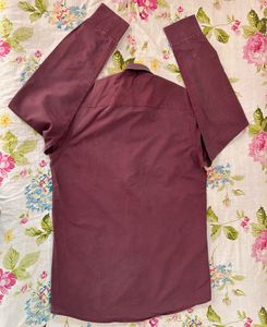 Men&#39;s Cotton Rich Formal Shirt (M)