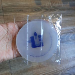 lBrand New Set Of 4 Silicone Coasters