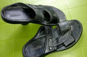 Aquatic Black Sandals