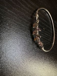 Leaf Detail Bangle