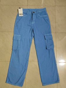 Women Light Blue Colour Straight Jeans 👖