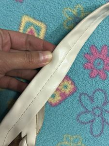 Elegant Off-White Shoulder Bag