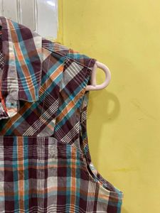 Plaid Sleeveless Top Bust ,34-36