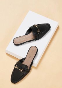 Like New Flat Mules