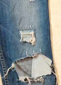 DNMX RIPPED SKINNY JEANS