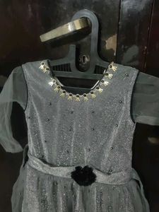 Girl&#39;s Party Dress