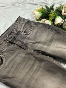 1 Day offer Denim jeans