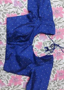 Attractive Royal blue blouse💙✨️(padded)