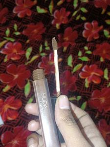 Huda Beauty Chocolate Gloss
