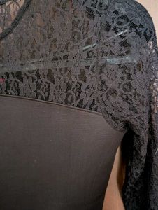 Brand New : Black Lace Sleeve Peplum Top