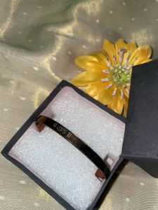 Om Unisex Kada