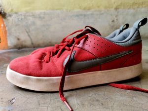 Nike Red Sneakers Original