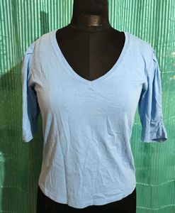 🎁Buy 2 Get 1 Free🎁Size S/ M Cute Blue V-Neck Top