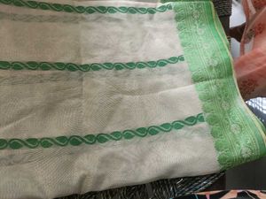 Green &amp; Ivory Patterned Fabric