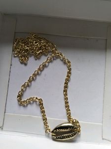 Shell Pendant