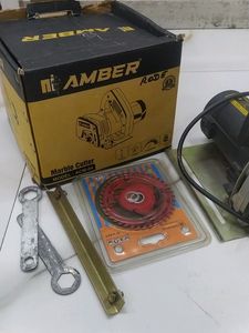 CUTTING MACHINE