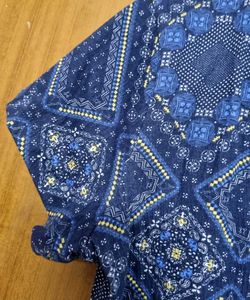 Patterned Tie-Front Crop Top
