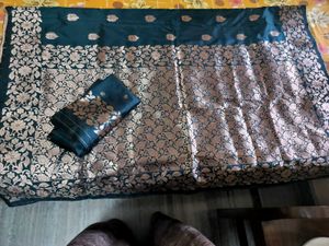 Elegant Green silkSaree ( Fixed Price)