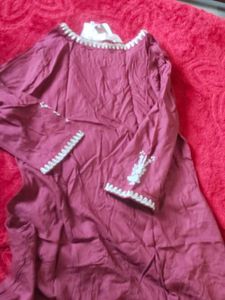 Elegant Embroidered Maroon Kurta