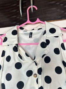 Polka Dot Sleeveless Blouse
