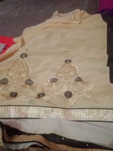 Black Dupatta with Gold Border Saree