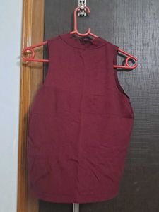 high neck Cropped top
