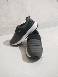 Bourge Original Loire Z-126 running Shoes