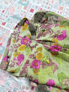 Floral Print Ready To Wear Saree