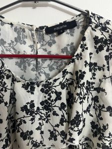 Madame Floral top
