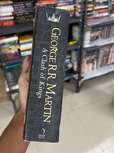 GOT #2 A Clash Of Kings George R.R. Martin