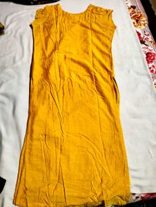 Yellow Embellished Kurta 💗