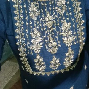 Dola Silk party wear