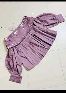 beyond brand new Floral One-Shoulder Top