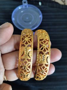 Sapna Gold Plated Bangles Set
