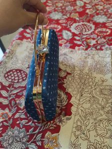 Blue Bandhni Printed Hand Clutch With Sling