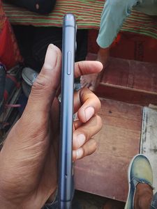 iPhone 11 - Excellent Condition!