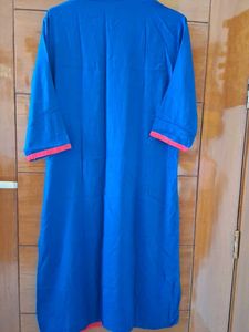 Elegant Blue Embroidered Kurta