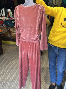 Velvet 2 Pice Korean Imported.  Free Size.