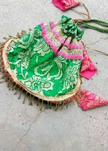 Green &amp; Pink Potli Pouch