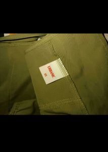 Urbanic Olive Puff Sleeve Crop Top