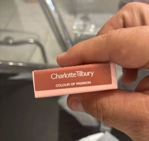 Charlotte Tilbury Pillow Talk Blush