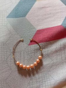Peach Pearl Bangle