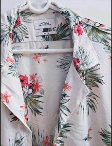 Loose Sleeves Floral Shirt