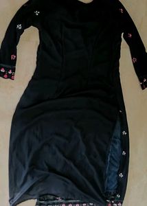 Kurti Set With Fabulous Duppata And Bottom