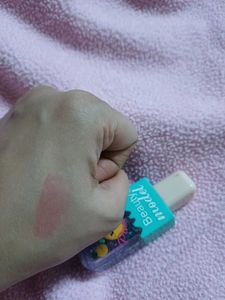 Beauty Model Lipstick