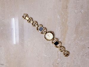 Fossil Watch With Gold Metal Strap